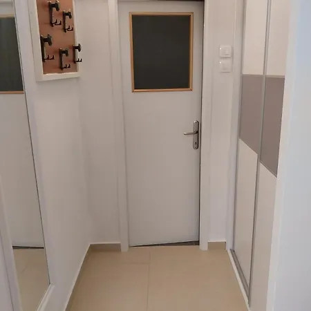 Tisa Apartament Koper